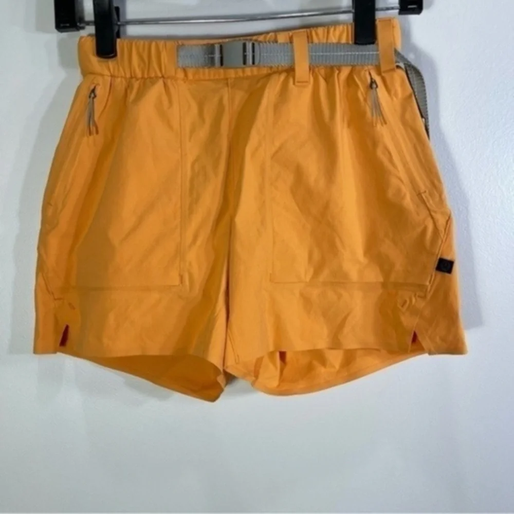 NWT Lululemon Athletica lab Kosaten Short lululemon lab Size 2 Color TRUT